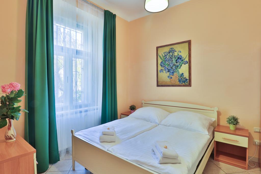 Apartment Na Kozacce 6 Prag Oda fotoğraf