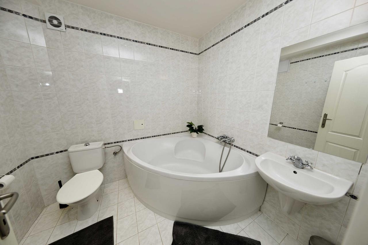 Apartment Na Kozacce 6 Prag Dış mekan fotoğraf